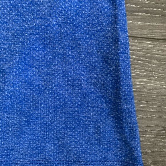 Lorna Jane blue workout tank - Picture 4 of 9